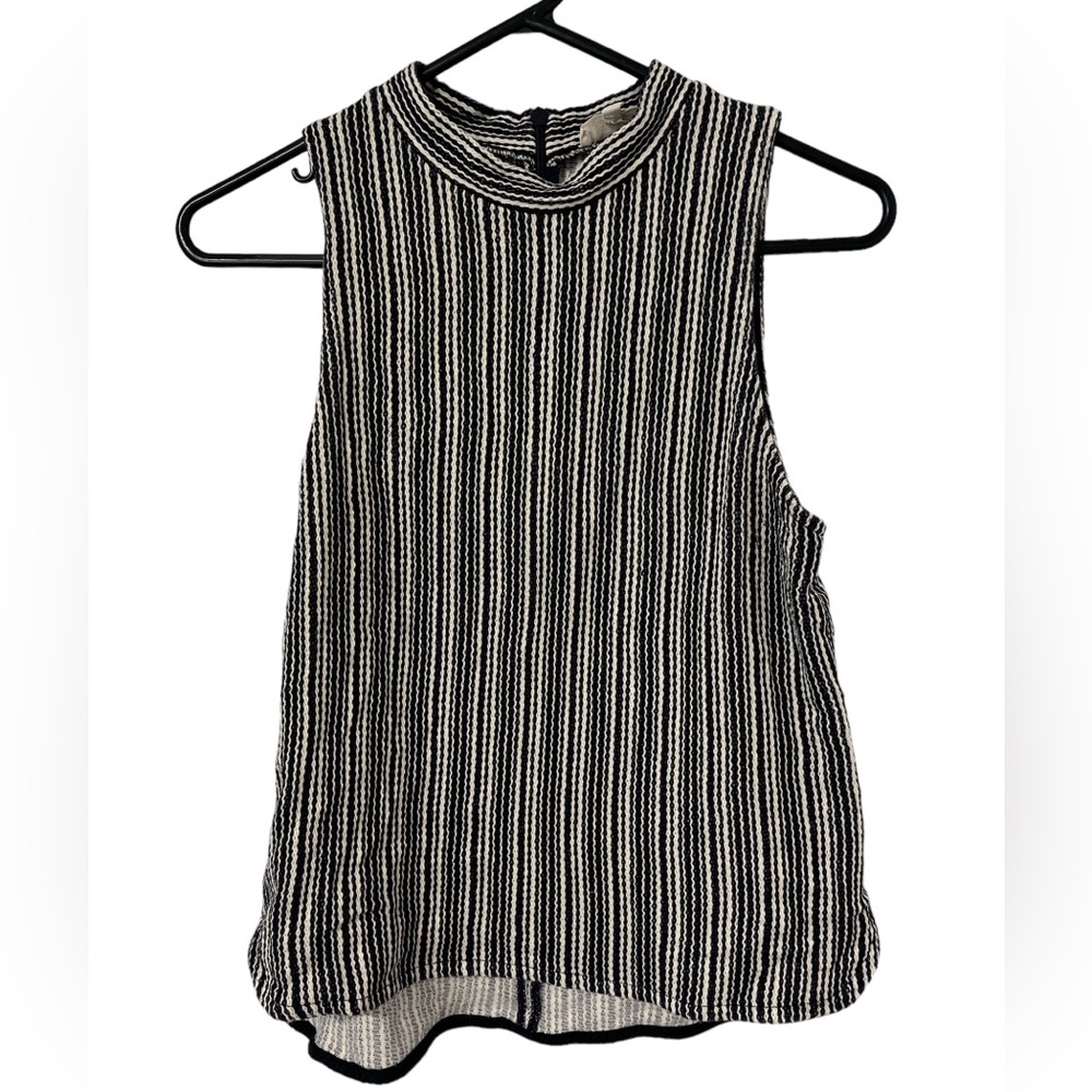 Madewell sleeveless top. Size small. Ribbed cotton black.